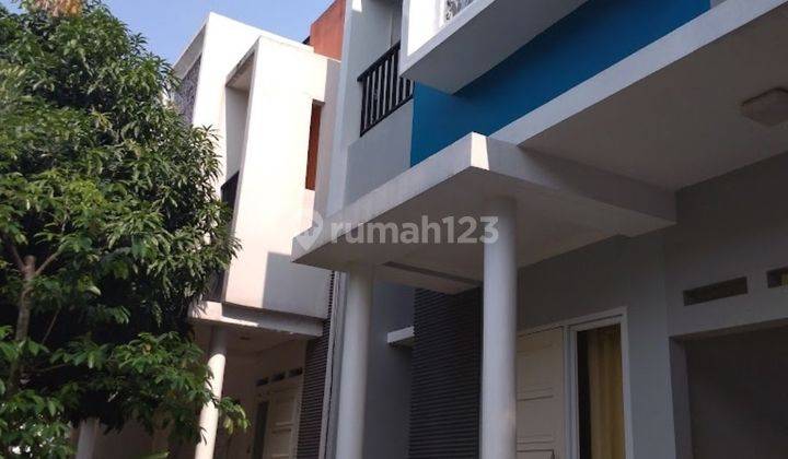 Rumah di Cluster Darwin jual Murah 1