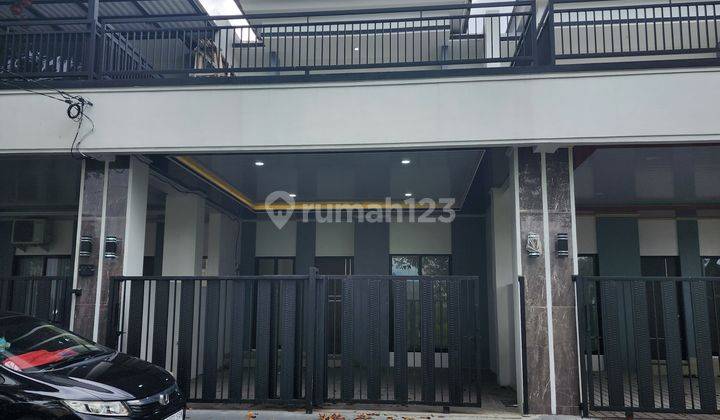 Rumah.mewah.baru Harga.murah Di.boulevard 2