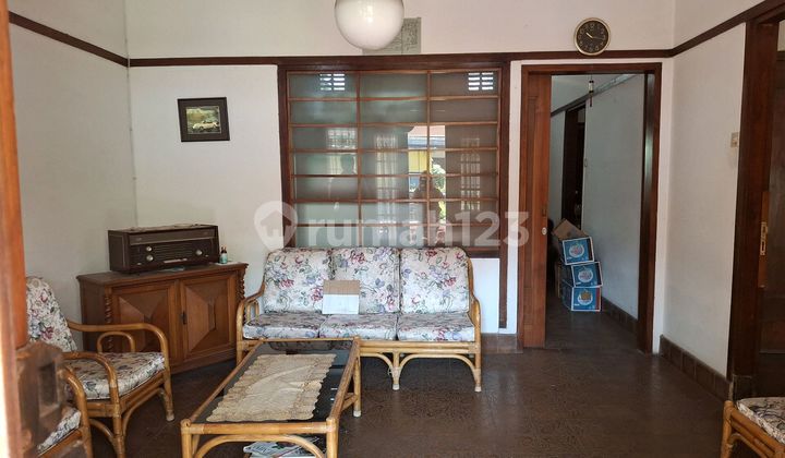 Rumah Usaha Heritage Sayap Riau Bandung Kota 1