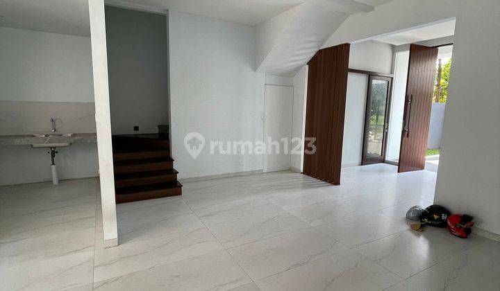 Dijual Rumah Baru Minimalis 2 Lantai di Mekarwangi 1