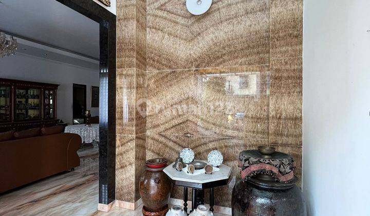 Dijual Rumah Luxury Mewah Terawat di Singgasana Pradana 2