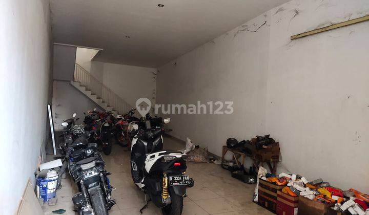 Dijual Ruko di Mainroad Gatot Subroto 2