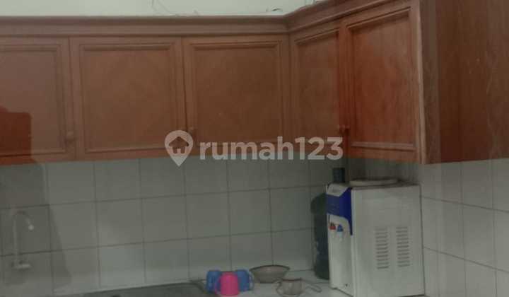 Di Sewakan Rumah Cocok Untuk Usaha Siap huni Di komplek Nusa Hijau 8