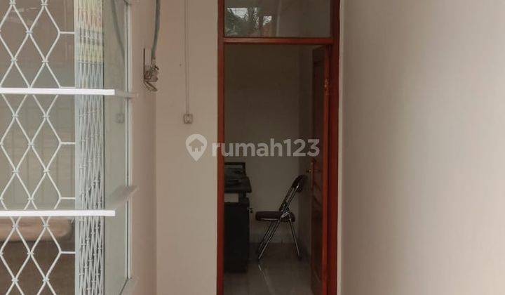 Di Sewakan Rumah Cocok Untuk Usaha Siap huni Di komplek Nusa Hijau 7