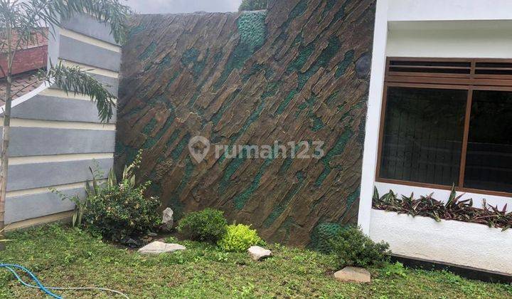 DI Jual Cepat Rumah Modern  Minimalist Di Setrasari Raya 2