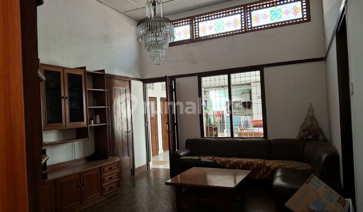 Rumah Usaha Heritage Sayap Riau Bandung Kota 2