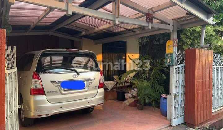 Rumah asri Jalan Kembar Kota Bandung harga nego sampai jadi 2