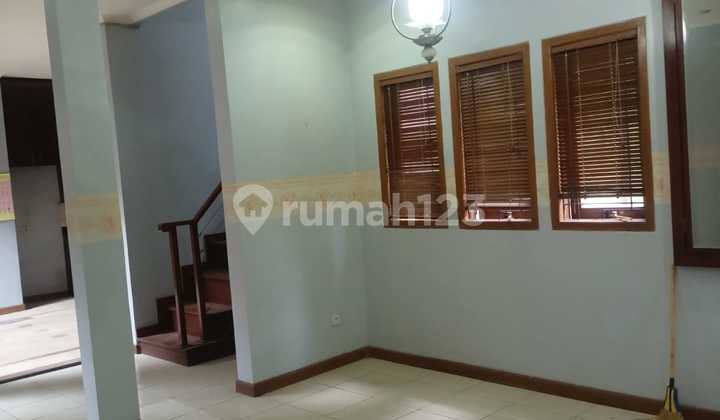 Paling Murah Rumah Setra Duta Bandung Utara 2