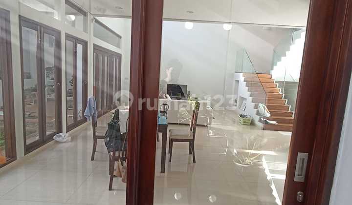 Sell Cheap Luxury House Setiabudi North Bandung 2