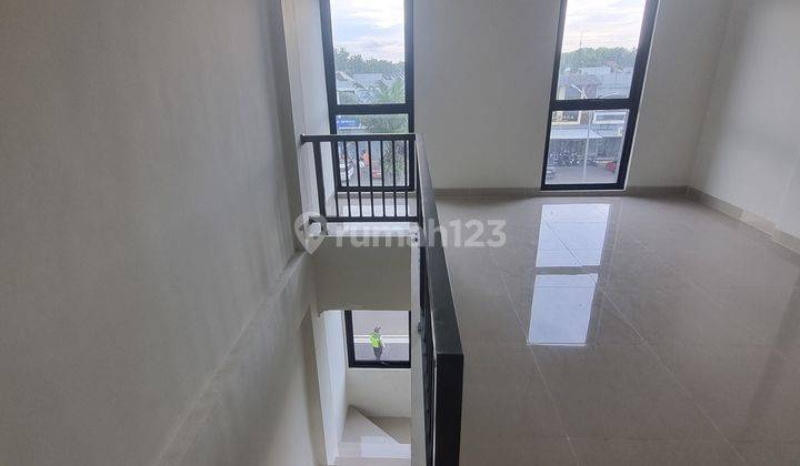Ruko 3 Lantai Limited Unit Lokasi Premium Grand Wisata 2