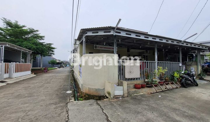 Harga Banting Rumah ex Youtuber Dukuh Zamrud lebar 10 meter Harga Banting Rumah ex Youtuber Dukuh Zamrud lebar 10 meter