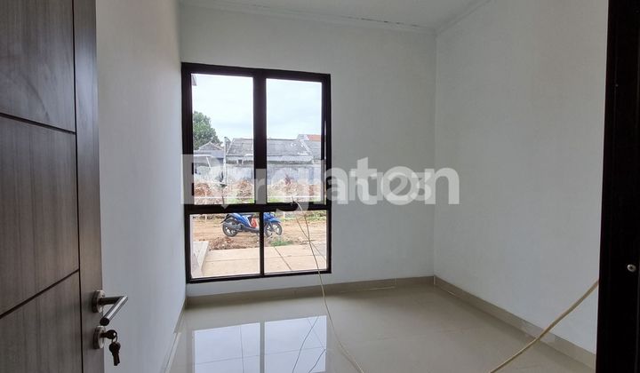 CLUSTER TRINITY RAWALUMBU BEKASI BEBAS BANJIR LOKASI STRATEGIS HANYA KURANG LEBIH 500 METER KE JALAN RAYA NAROGONG CLUSTER TRINITY RAWALUMBU BEKASI BEBAS BANJIR LOKASI STRATEGIS HANYA KURANG LEBIH 500 METER KE JALAN RAYA NAROGONG