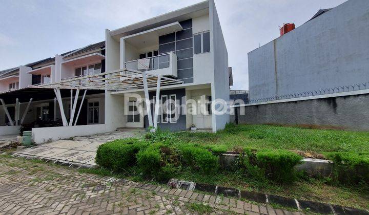 Rumah Hook 2 Lantai Tanah Luas Row jalan Luas 1