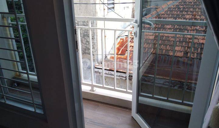 Rumah 2 Lantai SHM di Kebon Baru, Tebet, Jakarta Selatan 4
