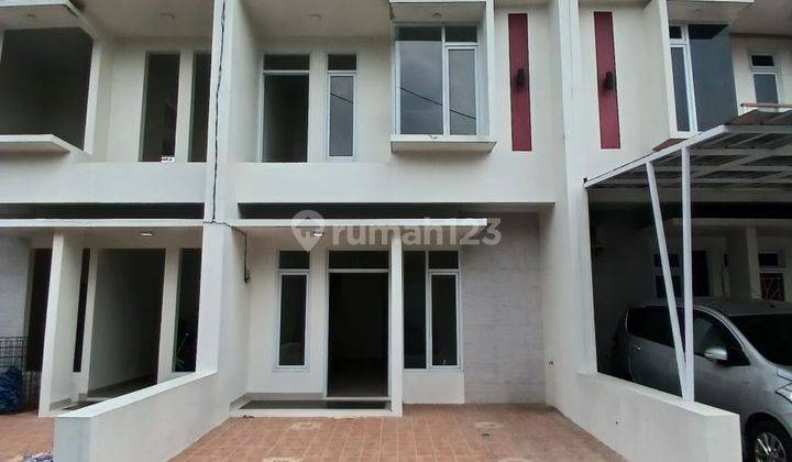 Rumah 2 Lantai Siap Huni Strategis Dekat Jl. Raya Jatikramat 1