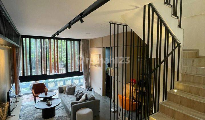 Rumah Modern 4 Lantai Hanya 5 Menit Ke Pusat Perkantoran 2