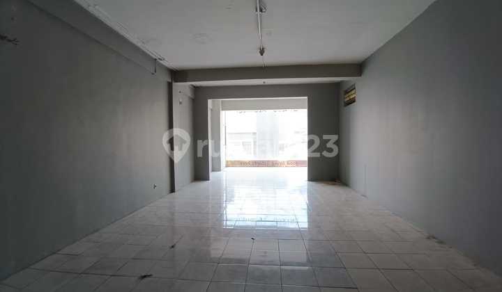 Strategic Location Ruko in Hyper Pasirkaliki Bandung