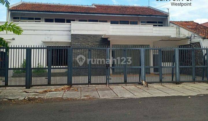 Rumah Luas Dan Bagus Cocok Untuk Kantor Lokasi Turangga Bandung 1