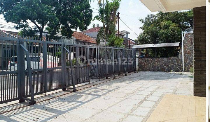 Rumah Luas Dan Bagus Cocok Untuk Kantor Lokasi Turangga Bandung 2