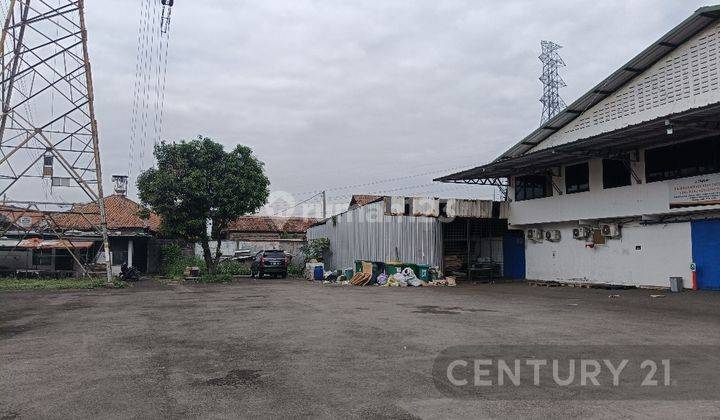 Gudang Siap Pakai Di Moh Toha 2