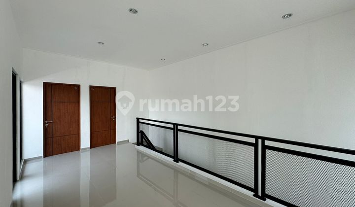 New 2-Story House in Taman Kopo Indah, Only 5 Minutes to the Highway 2