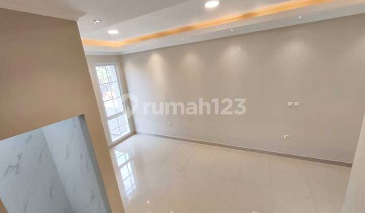 Rumah Baru 2 Lantai di Arcamanik, Dekat Pasar dan Stasiun Rumah Baru 2 Lantai di Arcamanik, Dekat Pasar dan Stasiun