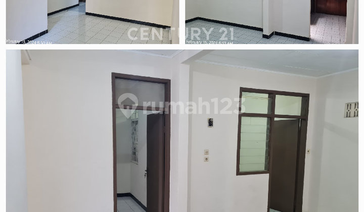 Nice House Near Main Road Taman Kopo Indah TKI 1 Bandung 2