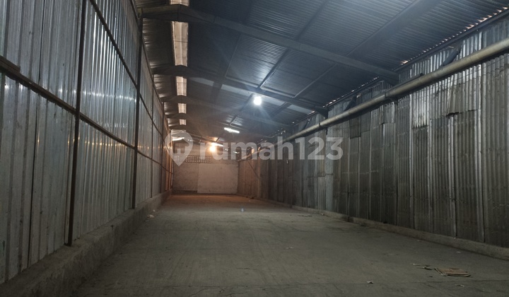 Warehouse Location Moh Toha, Shared Warehouse Area