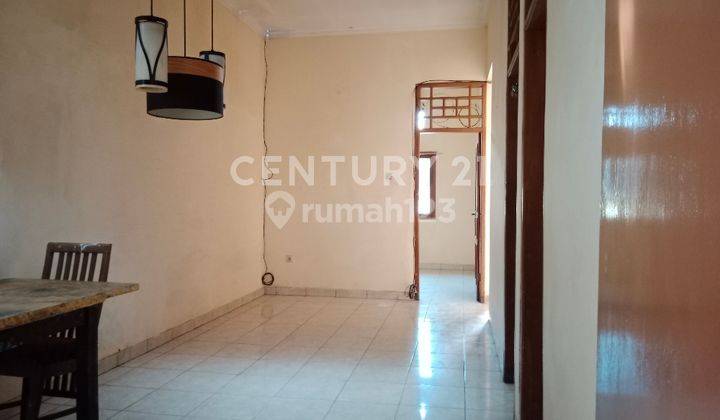 Rumah Siap Huni Taman Holis Iindah 1 Strategis,nyaman  1