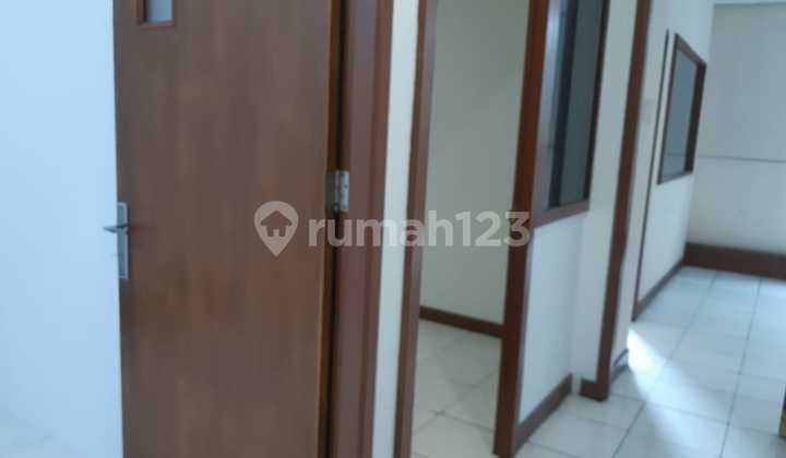 3.5-Story Shop House in a Strategic Location at the Center of Bandung City 2