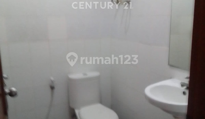 Fully Furnished House in Setraduta, Strategic Location 2