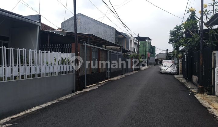 Rumah Di Elang Rajawali, Strategis Dekat Pusat Kota. Akses 2mbl 2