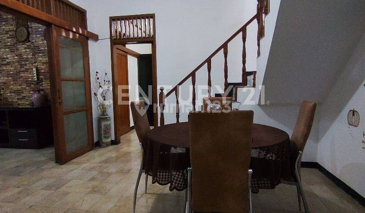 Rumah Bagus Furnished Di Kopo Permai 2,5 Kilometer Ke Toll Kopo 2