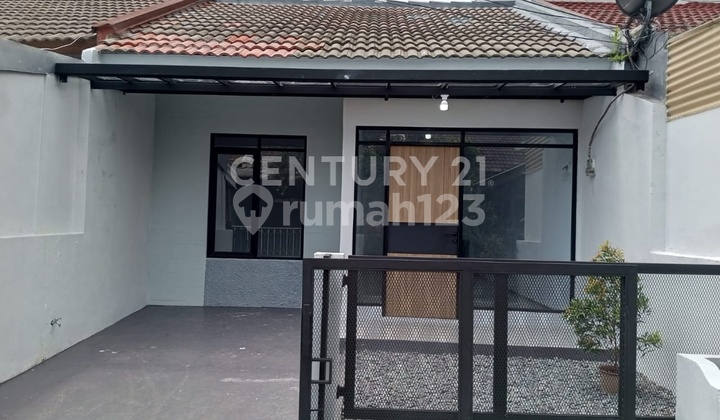 New Renovated House in Taman Kopo Indah 2 New Renovated House in Taman Kopo Indah 2