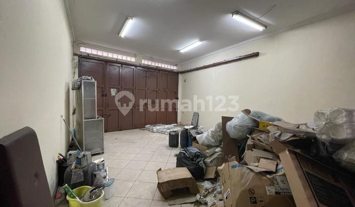 3-Story Shop House in Astana Anyar, Bandung City