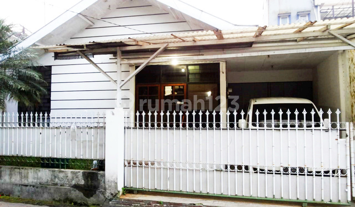 Di Jual Rumah Siap Huni 4 Kamar di Jl. Leuwi Sari, Bandung Di Jual Rumah Siap Huni 4 Kamar di Jl. Leuwi Sari, Bandung