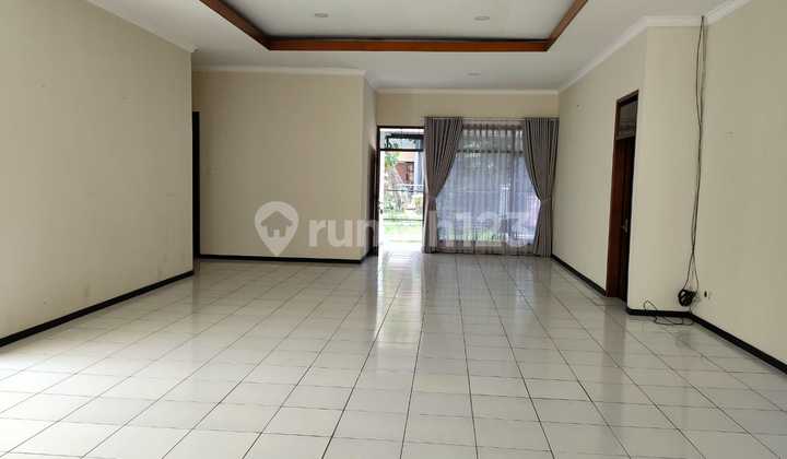 Rumah di Batununggal Permai Bandung, Nyaman Siap Huni