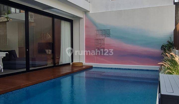 Dijual Rumah Baru Rasa Villa Dengan Pool Air Hangat di Cigadung  1