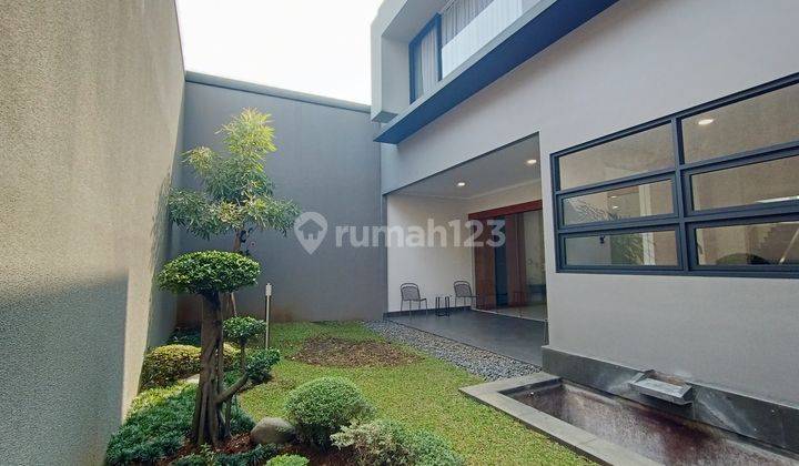 Rumah 2 Lantai Bagus Furnished SHM di Kompleks Batununggal, Bandung 1