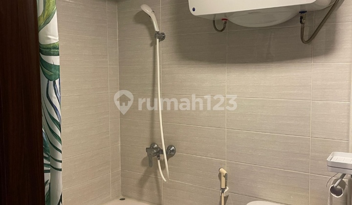 Quick Sale Intercon Tower Kemvil Kemang Village KVR Unit 43 with Balcony Studio Fully Furnished 2