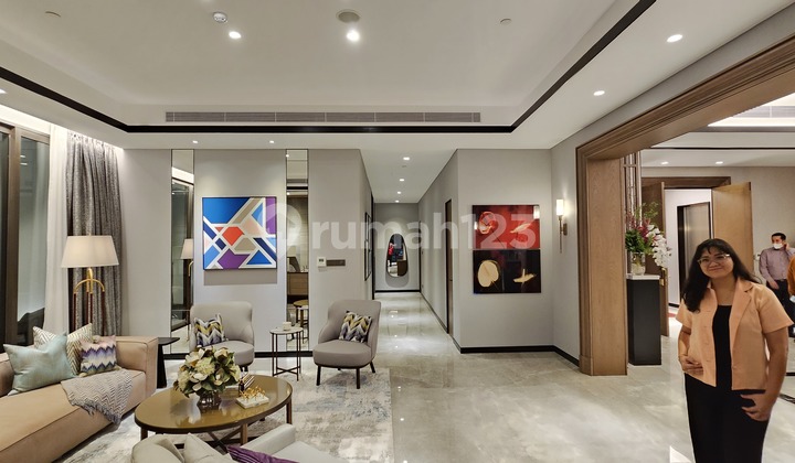 Penthouse Dijual Apartemen Regent Residences Gatot Subroto Mangkuluhur City 8