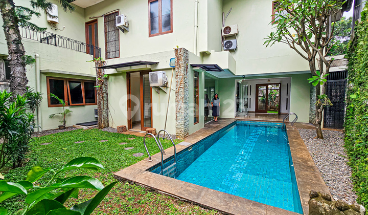 House For Sale Dukuh Patra Kuningan Jakarta Selatan House For Sale Dukuh Patra Kuningan Jakarta Selatan