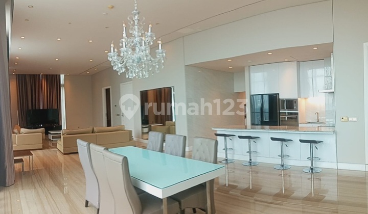 Rare Item, Cheap Sale, Penthouse Tower Tiffany Kemang Village Residence, Area 327M2 Rare Item, Cheap Sale, Penthouse Tower Tiffany Kemang Village Residence, Area 327M2