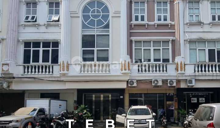 4-Story Shophouse for Quick Sale in Tebet, South Jakarta