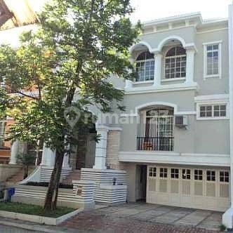 Rmh Mewah 3,5 Lt di Flamboyan Pik, Jakarta Utara 1