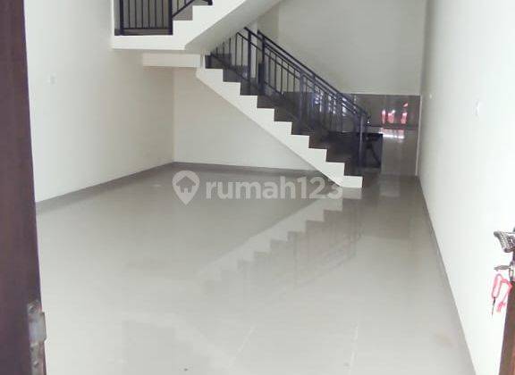 Rumah 3,5 Lt Bagus di Teluk Gong, Jl. E1, Pejagalan, Jakut 1