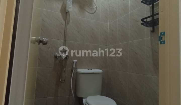 For Sale 1½ Story House in Poris Indah, Size 3.5x13, Certificate of Ownership, Semi-Furnished 2