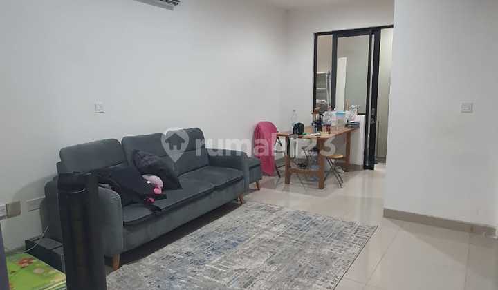 Dijual Rumah 2 Lantai di PIK2 Cluster Dallas LB.90m2 Harga Nego