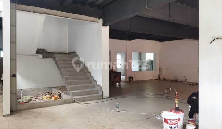 For Sale/Rent 3-Story Shop House on Jln Kosambi Raya, 600m2 Land Area, Negotiable Price 2