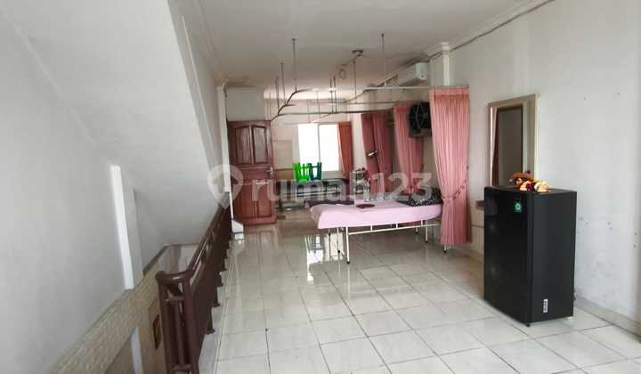 For Rent: Shop House in City Resort Block B, Size 4.5x15 m², Southeast Facing 2